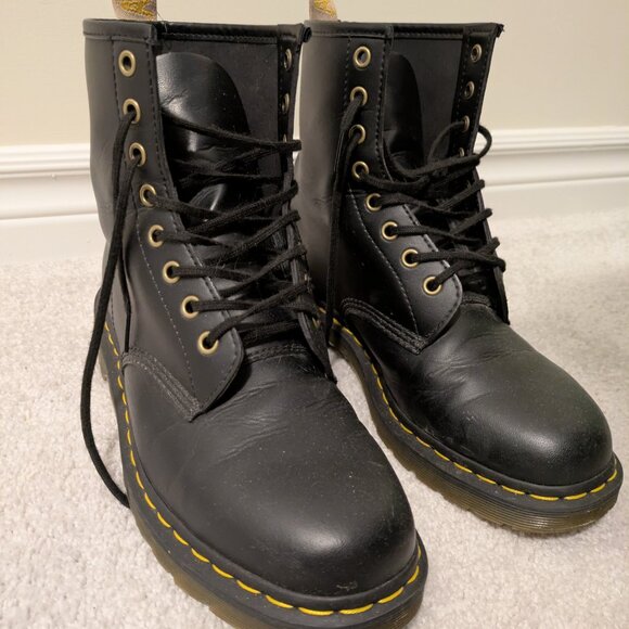 Dr. Martens Vegan 1460 Felix Lace Up Boots - Black - Size 11W or 10M - Picture 1 of 4